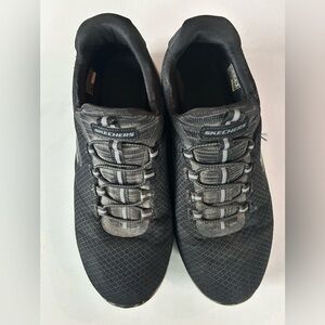 Men’s SKECHERS Summits black & gray 11 W wide no tie walking shoes not slip-ins